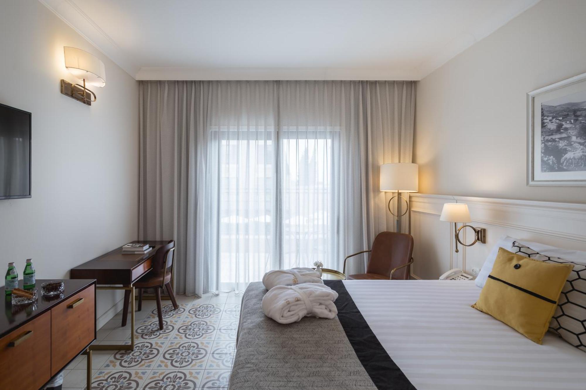 Edmond Luxury Hotel & Spa Roš Pina Exteriér fotografie